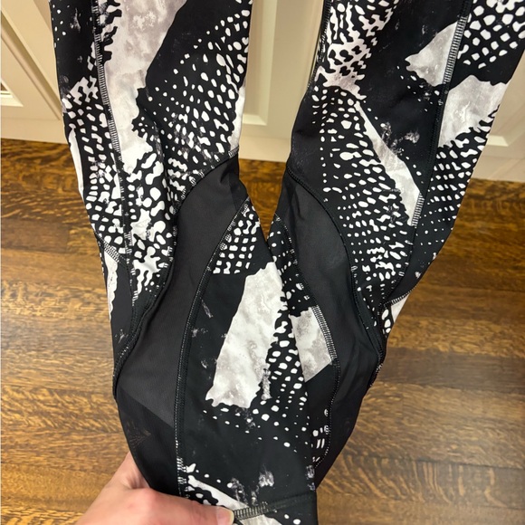 LULULEMON TIGHT II MESH Full On Luxtreme Mesh Static Mist Leggings Sz 6 - Picture 7 of 8